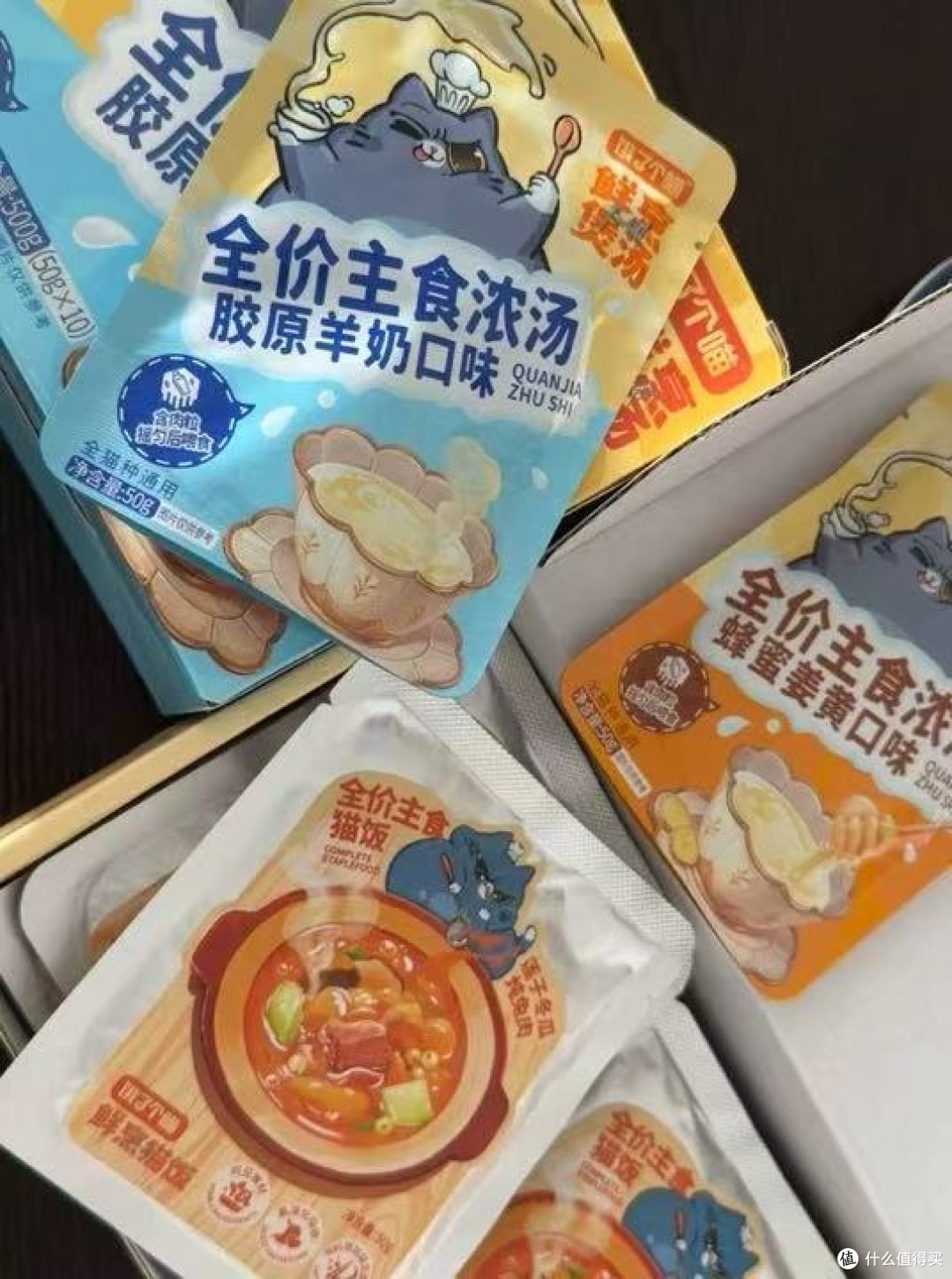 不爱喝水的猫有救了！这碗鲜蒸汤包补水又管饱