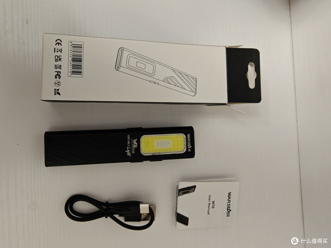 小巧好用不鸡肋,宇穹WT8迷你强光手电筒家用常备好物