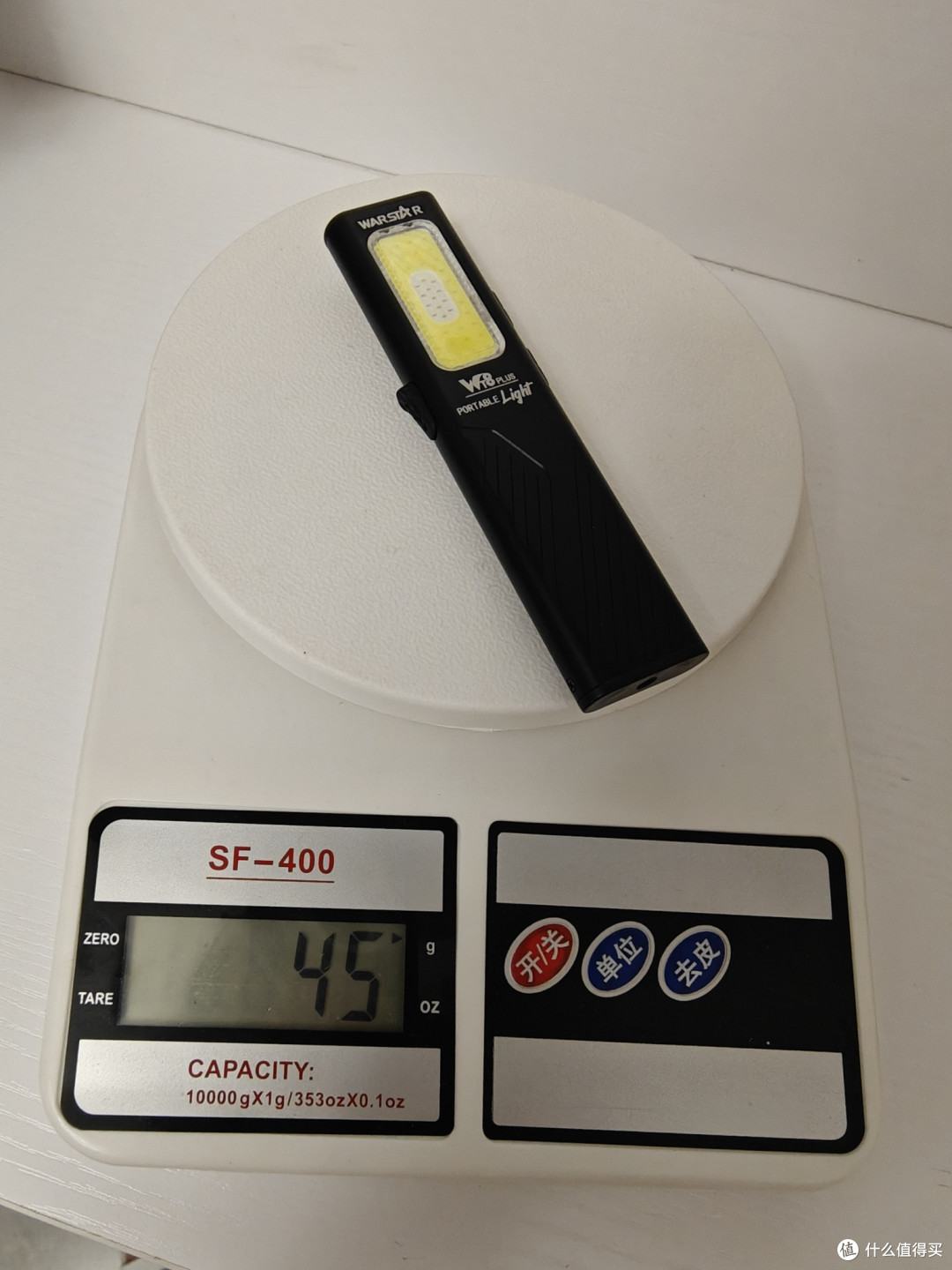小巧好用不鸡肋,宇穹WT8迷你强光手电筒家用常备好物