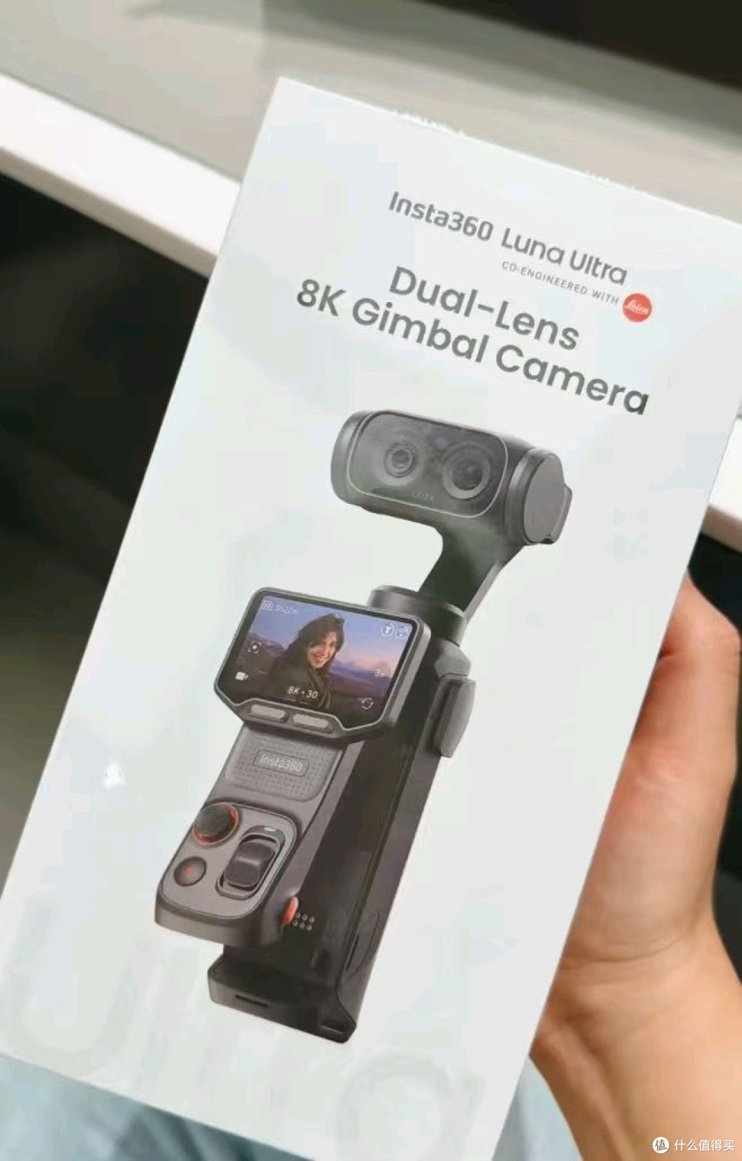 影石 Insta360 Luna Ultra|8K 徕卡联名口袋云台相机测评🔥