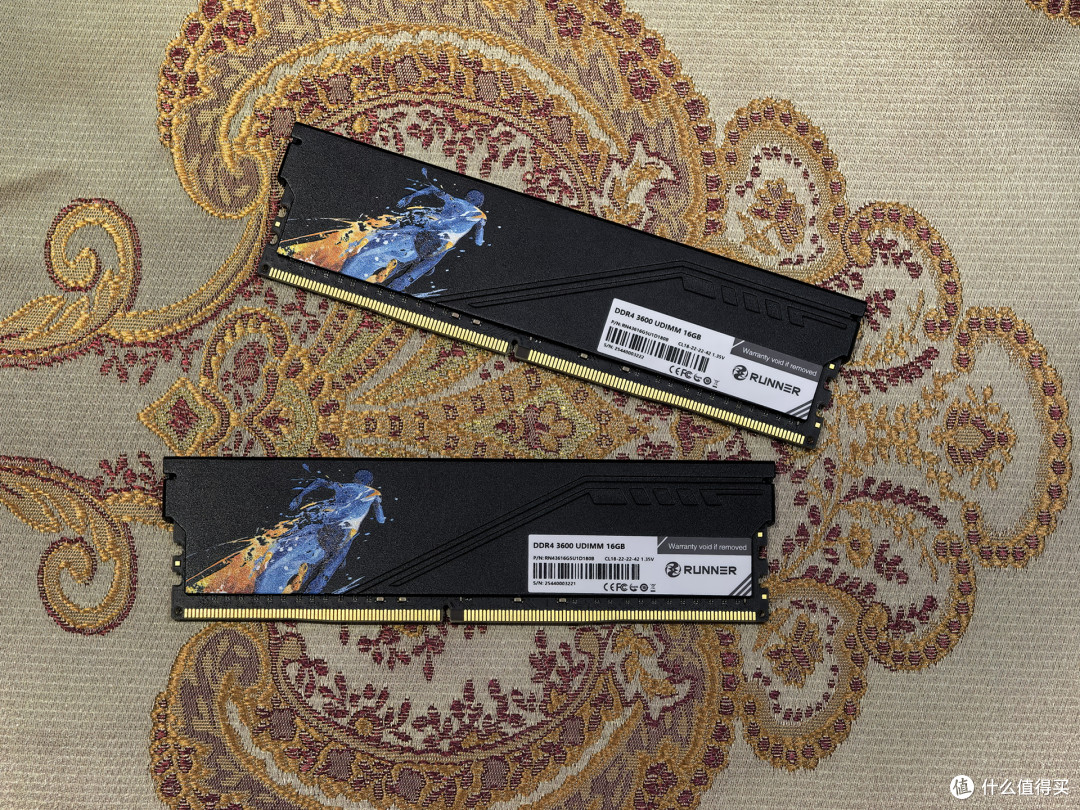 给上铺兄弟的12600KF主机升级内存,花200元提升12%性能值吗?