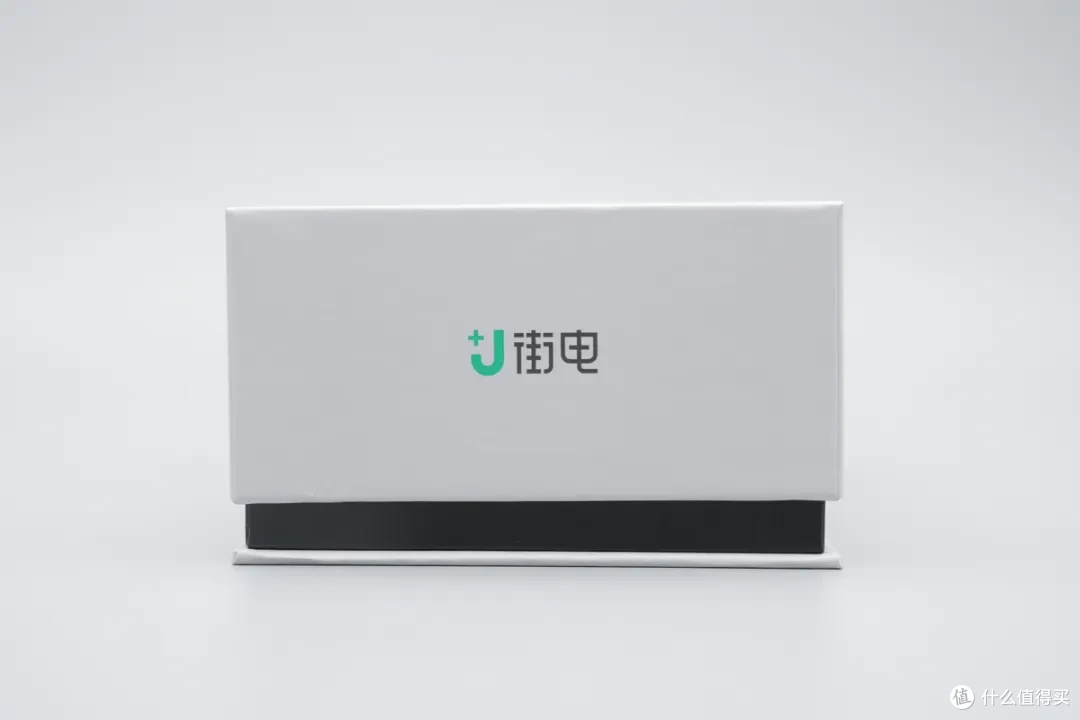 告别零散充电配件,街电三合一笔记本移动电源评测