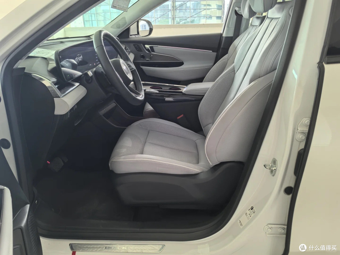 14万买中大型纯电SUV,别克E5是真香捡漏还是"清仓弃子"?