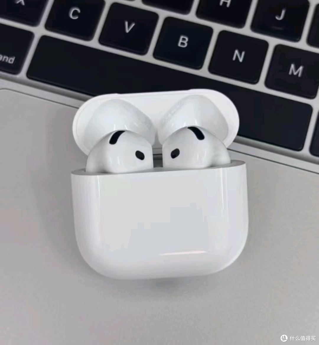 Apple AirPods 4 测评|半入耳终于带主动降噪,苹果生态真香之选