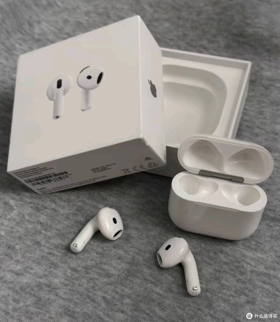 Apple AirPods 4 测评|半入耳终于带主动降噪,苹果生态真香之选