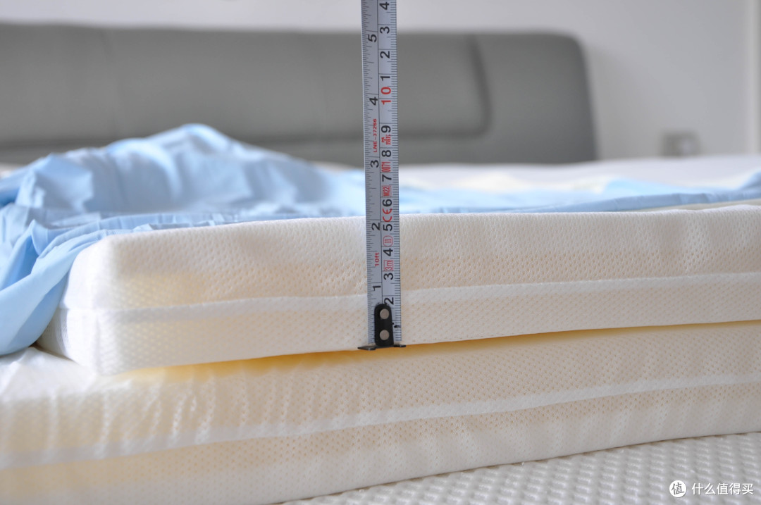 8H小蜗蜗乳胶透气双面床垫:旧的不用扔,低成本拯救硬床痛点