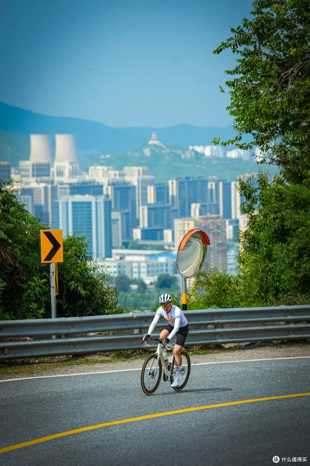 性价比最高的顶级公路车?TREK八代Madone评测