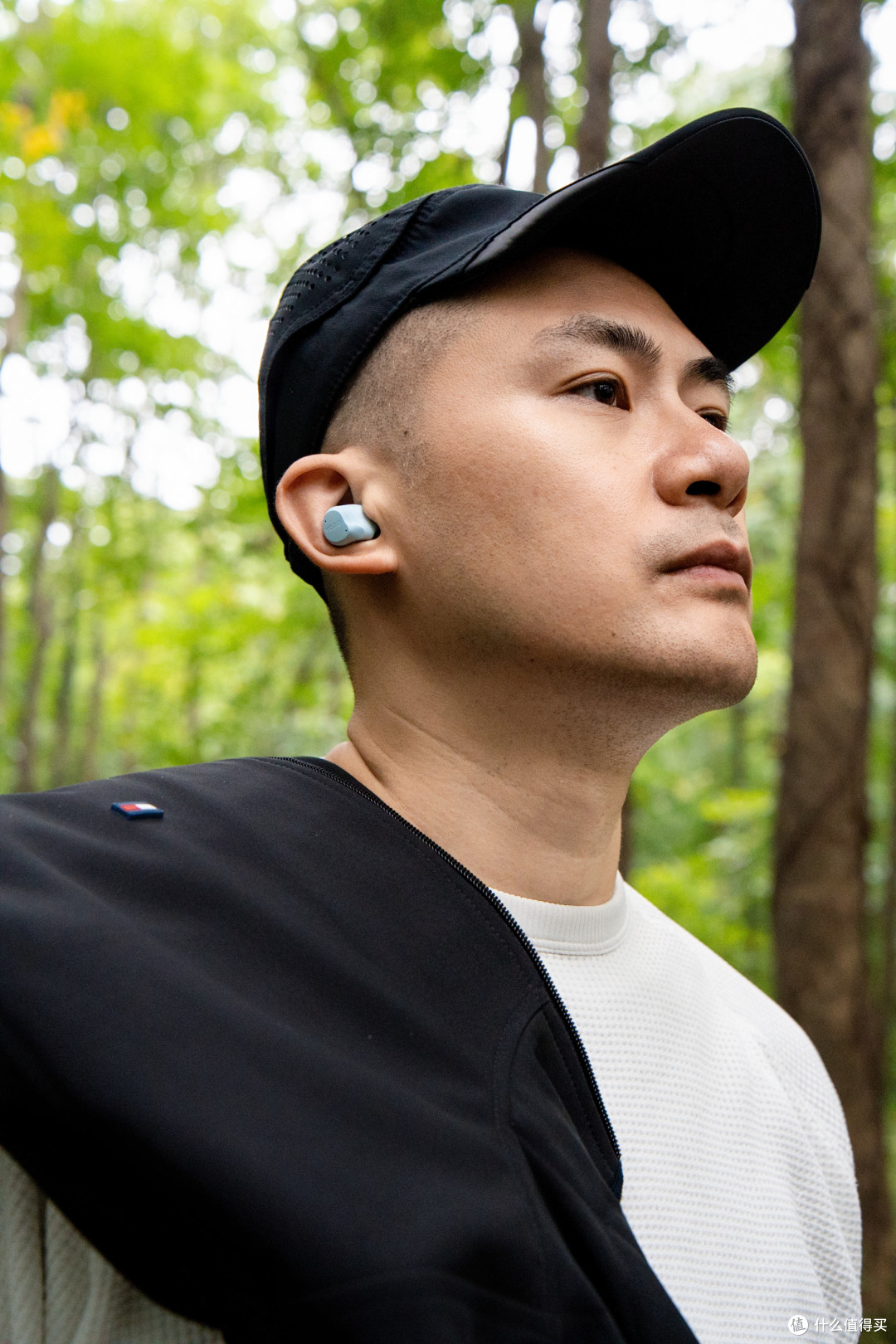 为啥你的软壳夹克户外感这么重?记住这三个降低户外感的搭配原则