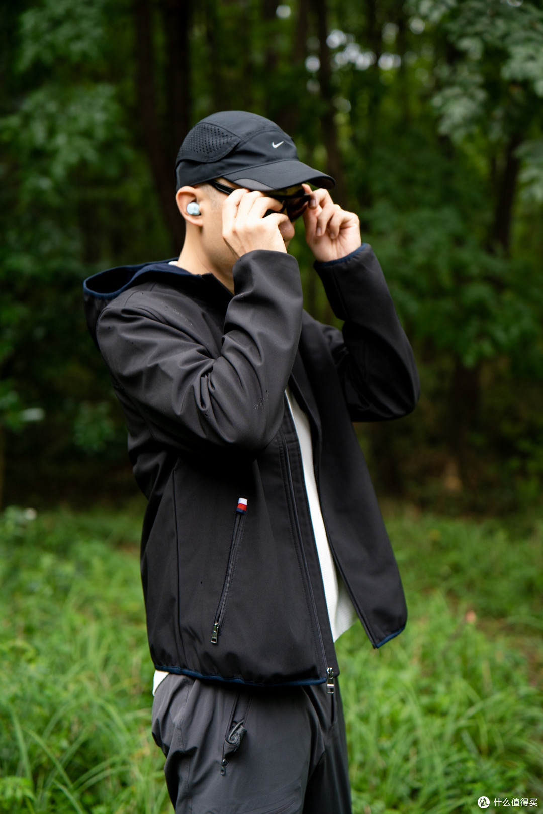 为啥你的软壳夹克户外感这么重?记住这三个降低户外感的搭配原则