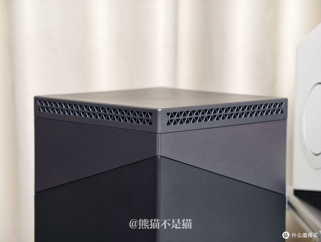 散热孔
