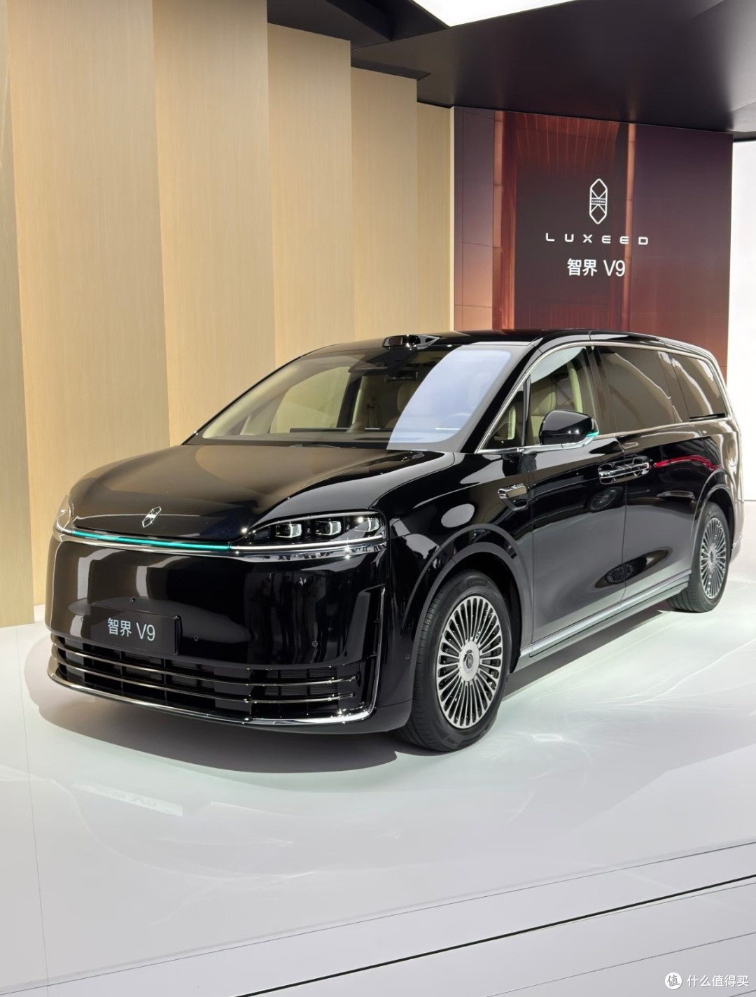 50万级MPV,智界V9到底能不能卖爆?