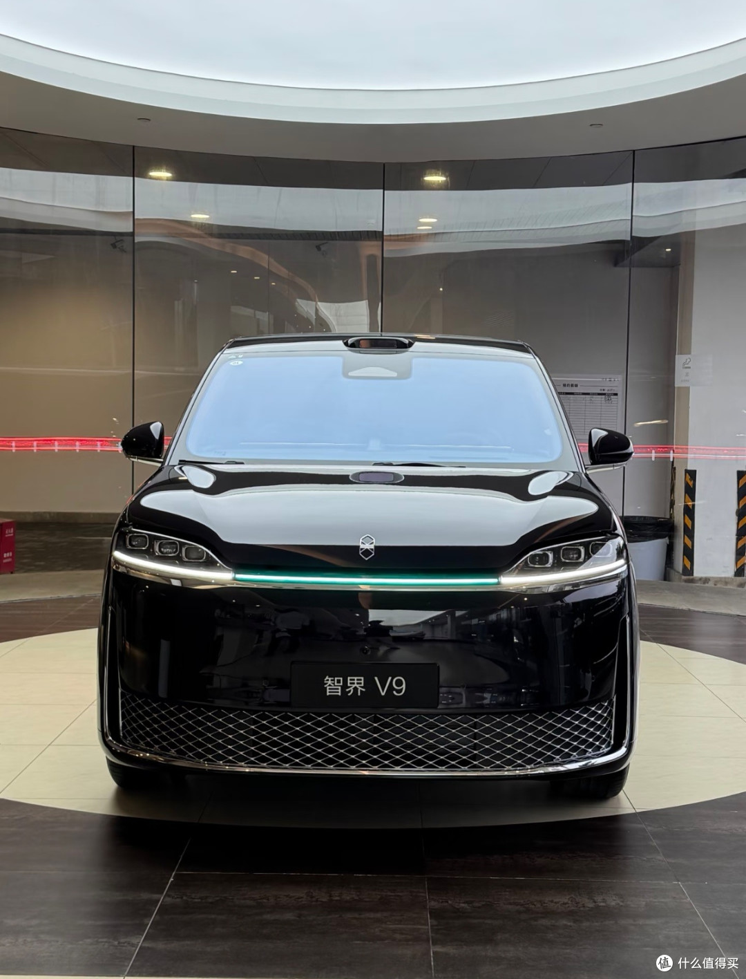 50万级MPV,智界V9到底能不能卖爆?
