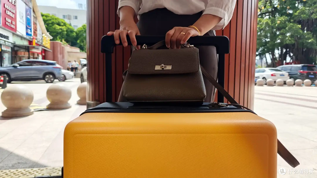 能装又好用的行李箱 - 地平线8号大旅行家