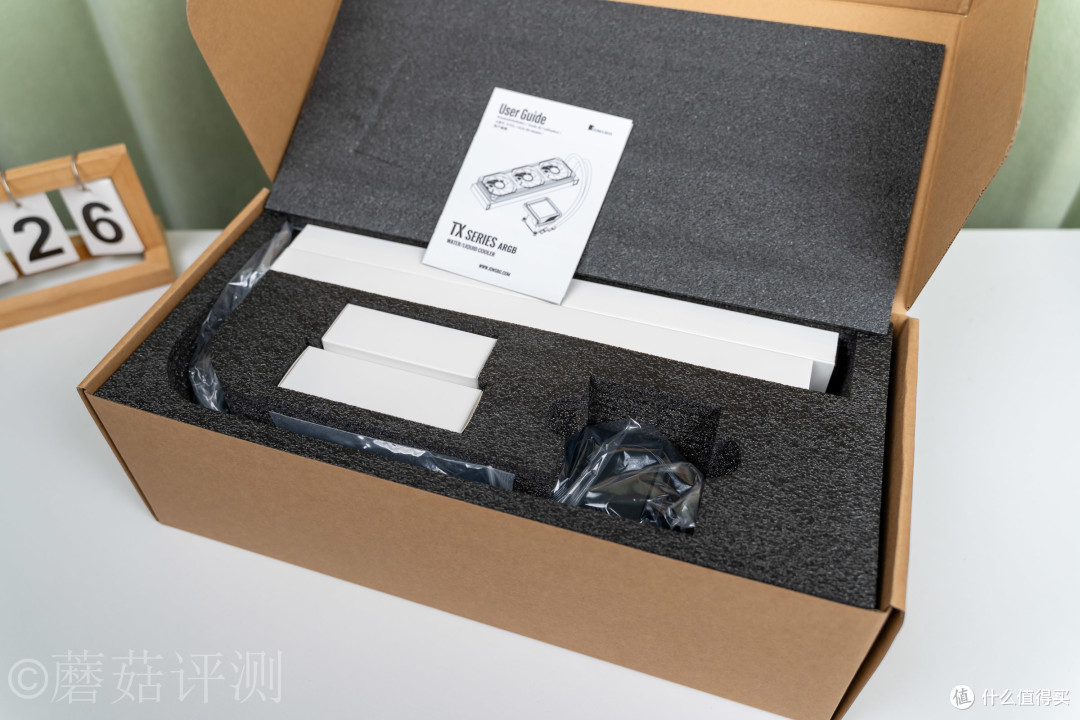 不止是好看,更能打!乔思伯TX-360屏显一体式水冷 评测