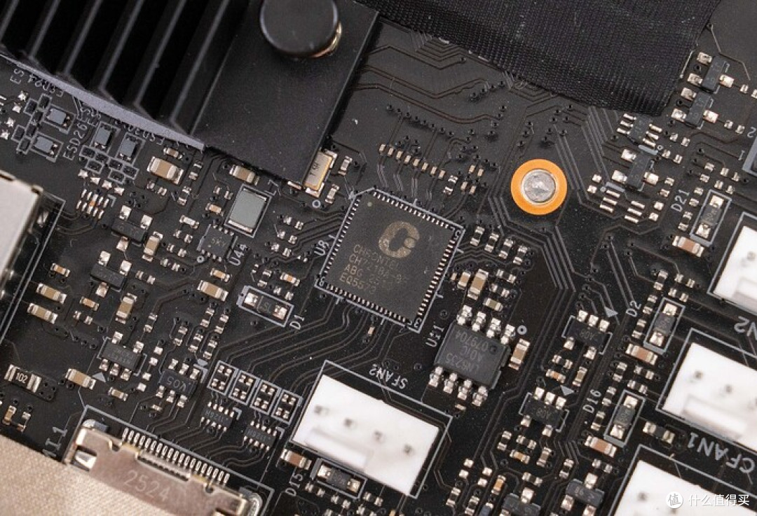 从存储工具到数据智能中心,绿联 iDX6011 Pro AI NAS评测(上)