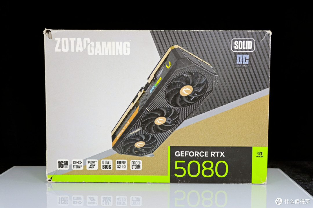 高端显卡好搭档与保护神——微星 MPG Ai1300TS PCIE5 月神