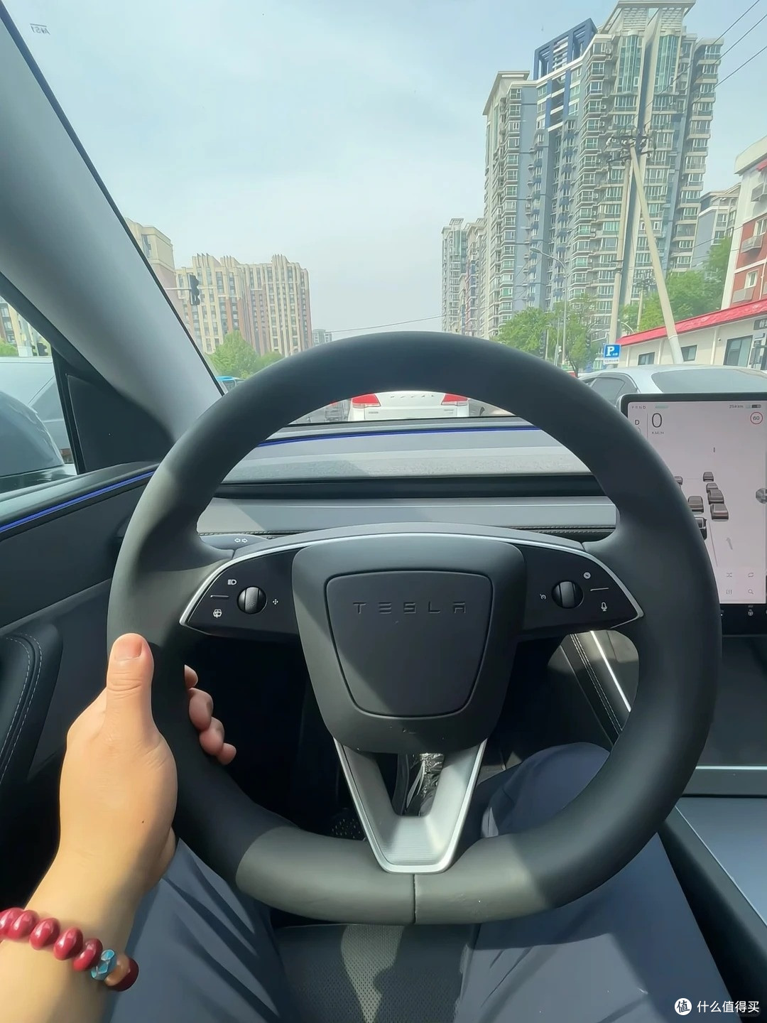 当年被捧成神车的 Model Y,放到 2026 年还剩什么?