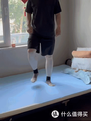 打工人出租屋床垫实测,8H小蜗蜗乳胶床垫值得入手吗