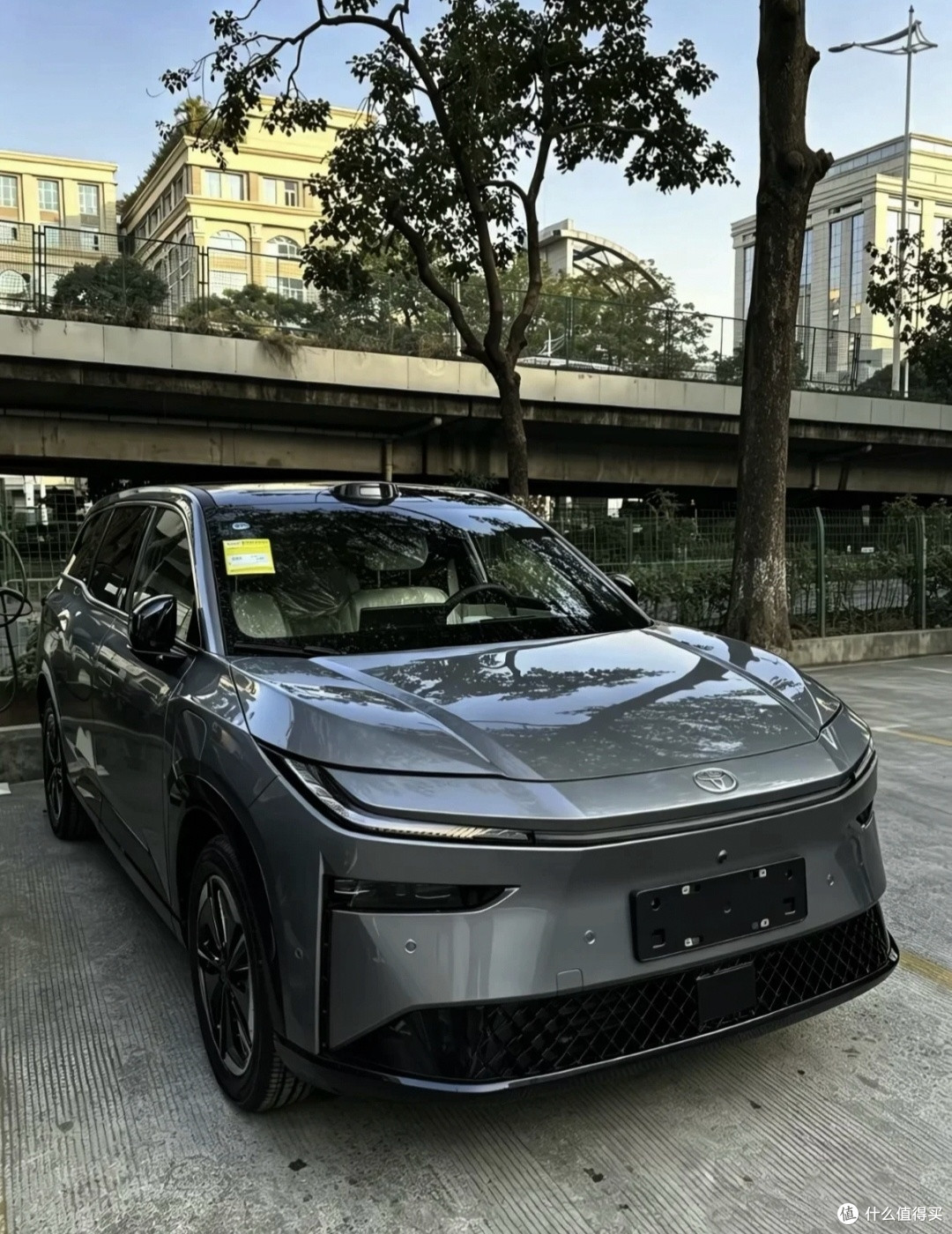 到店实测丰田纯电SUV|大厂做电车,优点短板实话实说