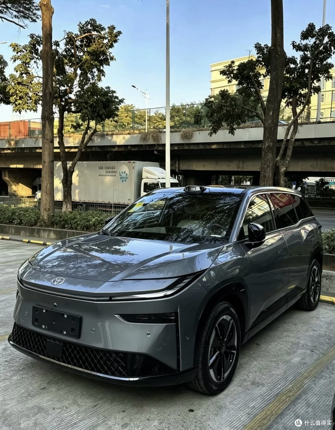 到店实测丰田纯电SUV|大厂做电车,优点短板实话实说