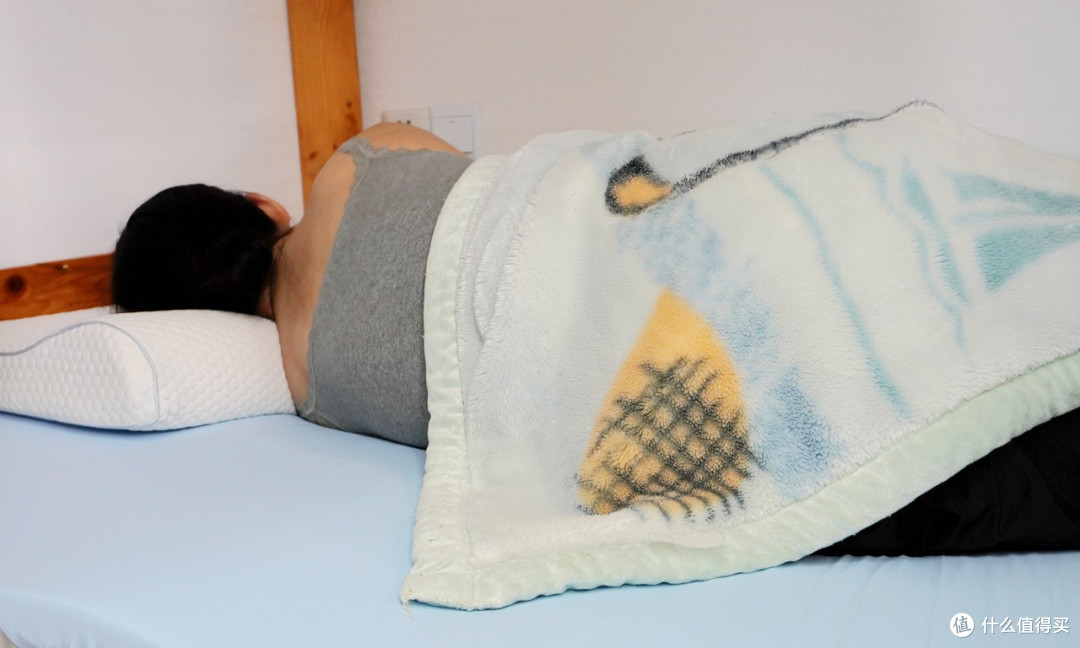 开学住校不将就,8H小蜗蜗乳胶透气双面床垫让孩子睡个踏实好觉