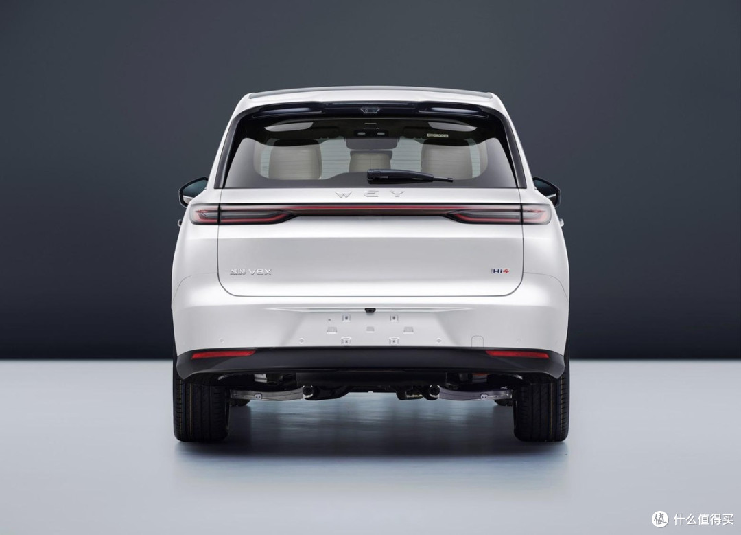 25万预算买SUV,魏牌V8X、理想L8、问界M7怎么选?