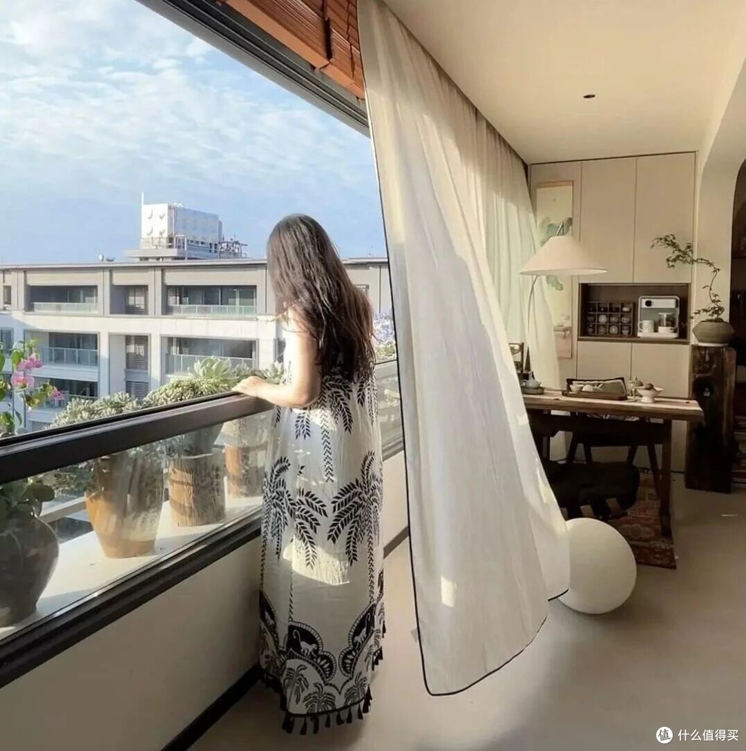 不听劝!从中间户换到西边户,入住后发现:居住体验差太多了