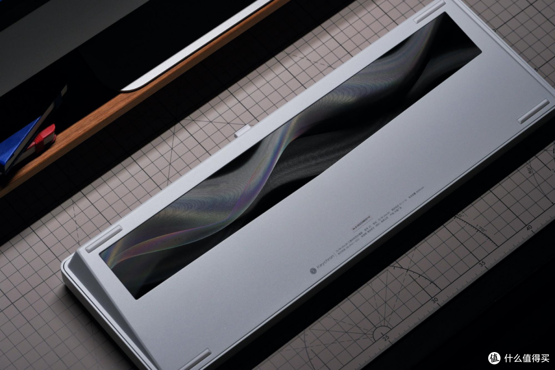 把 iMac 审美延续到指尖:渴创 Z5 Ultra 98 开箱即用的 Mac 键盘