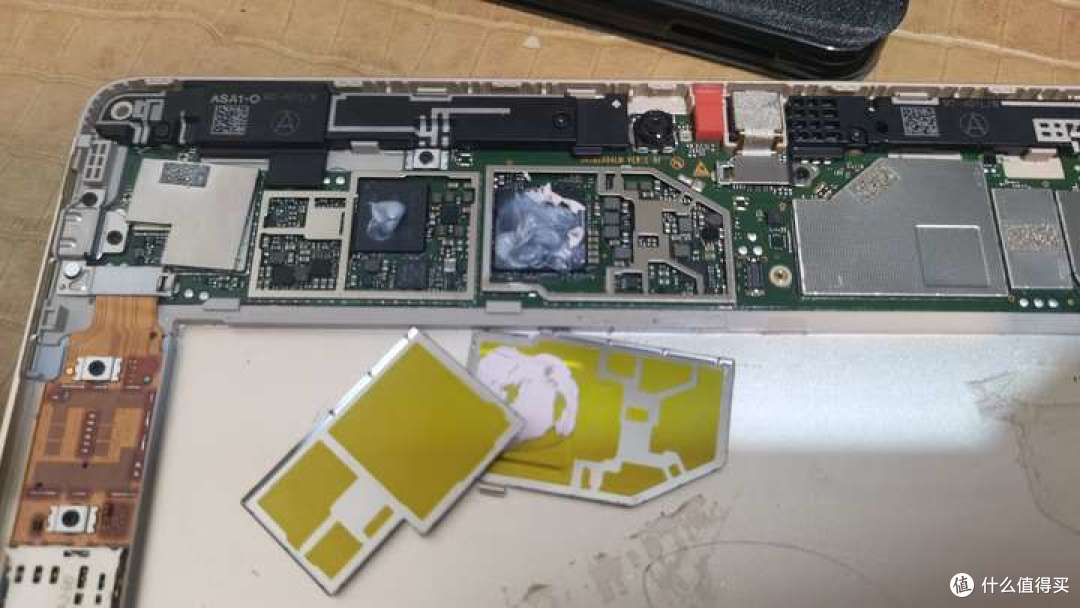华为NOVA2PLUS拆机芯片展示附mediapad M2 10.0国产化率对比