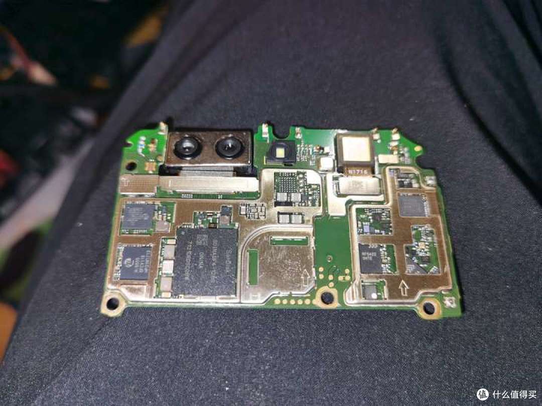 华为NOVA2PLUS拆机芯片展示附mediapad M2 10.0国产化率对比