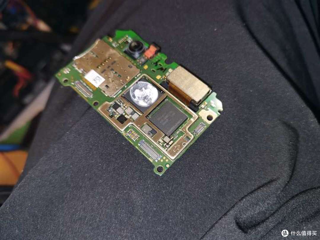 华为NOVA2PLUS拆机芯片展示附mediapad M2 10.0国产化率对比