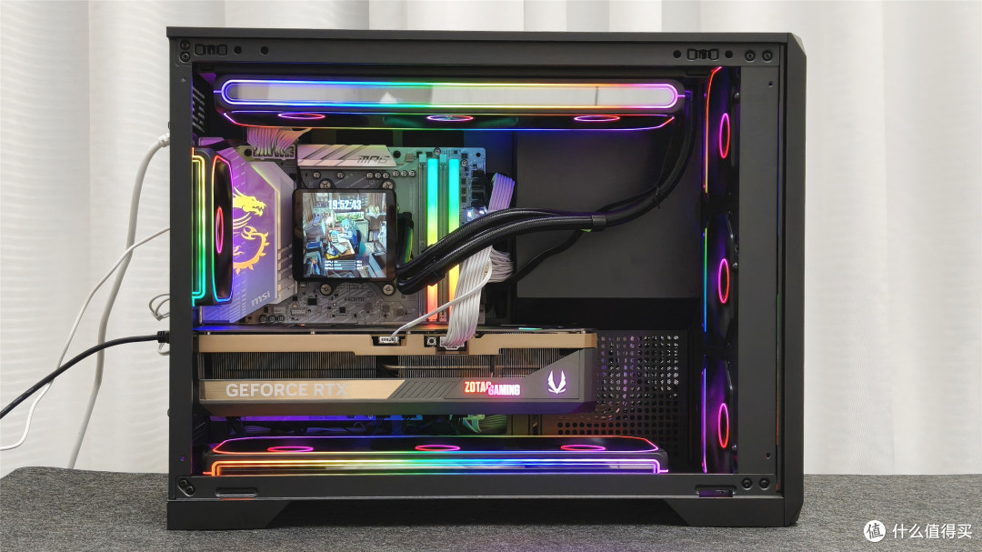 半岛铁盒N5Pro机箱+极动力系列水冷装机!绝对MATX主板的靠谱选项