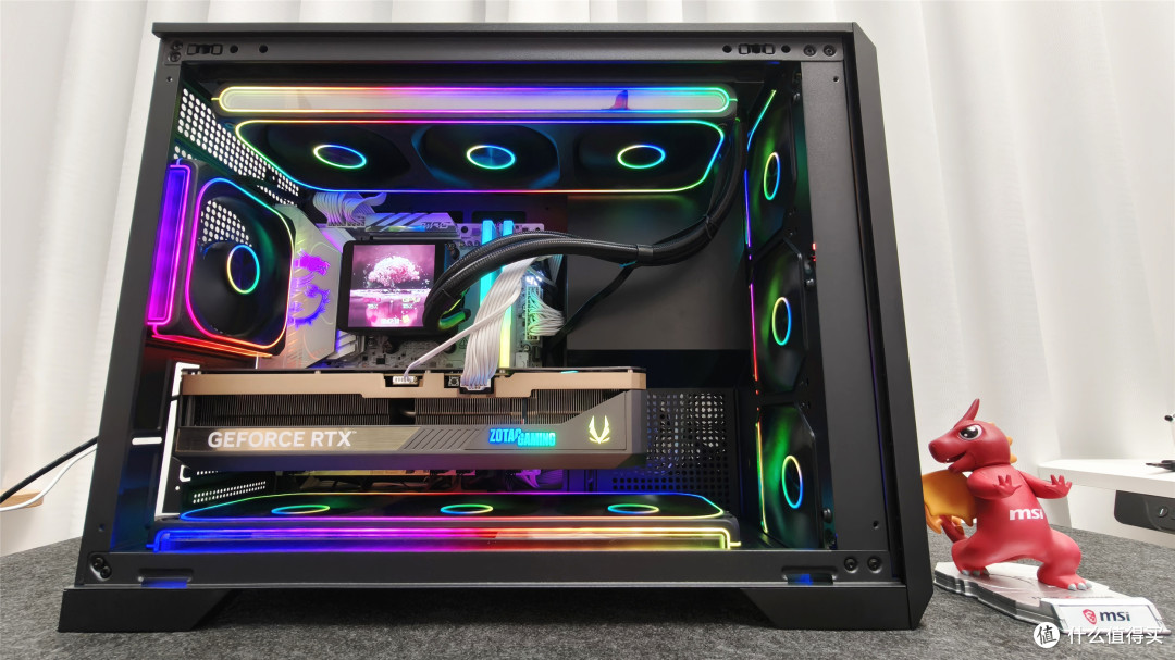 半岛铁盒N5Pro机箱+极动力系列水冷装机!绝对MATX主板的靠谱选项