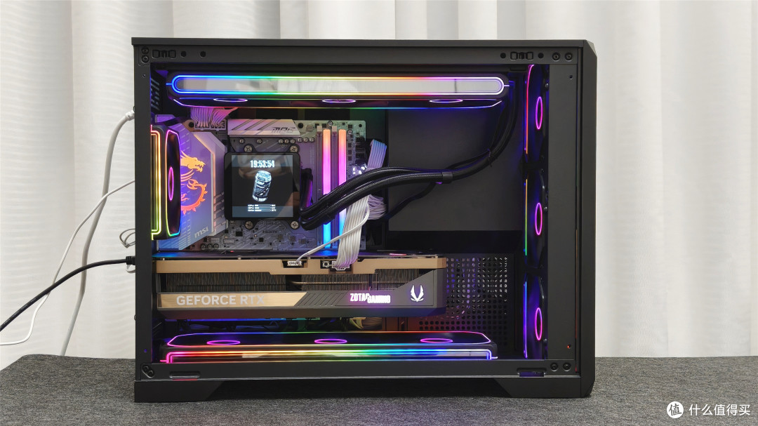 半岛铁盒N5Pro机箱+极动力系列水冷装机!绝对MATX主板的靠谱选项