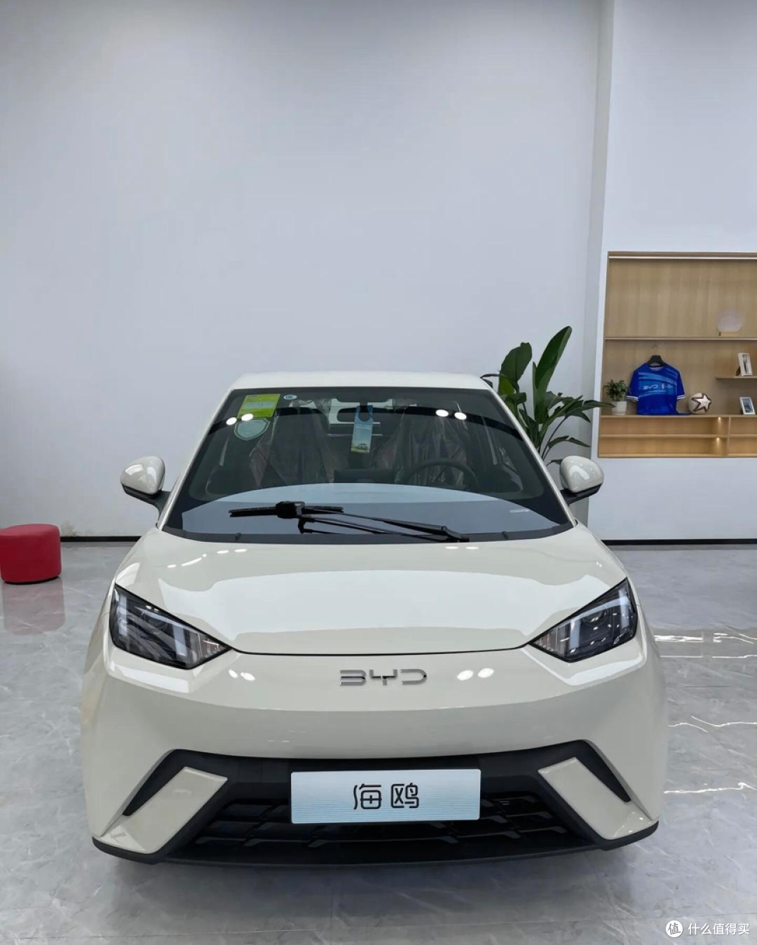 10万以内女士开的合适的新能源汽车,这三款带来更多出行精彩