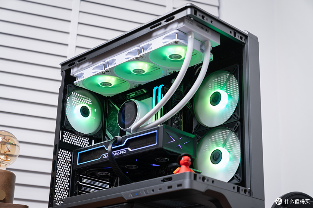 M‑ATX 驾驭 Ultra7 265K,微星 MAG Z890M GAMING PLUS WIFI 实测