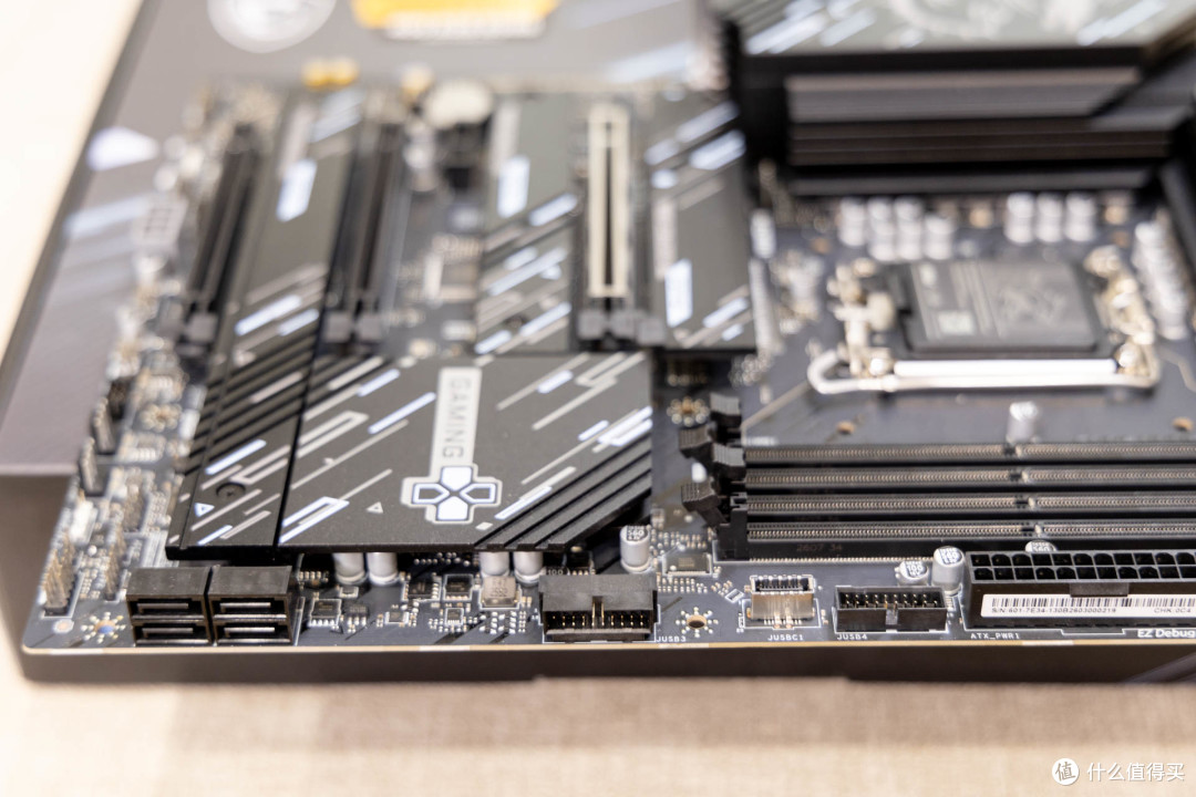 极致性价比的选择，微星Z890 GAMING PLUS WIFI6E装机分享