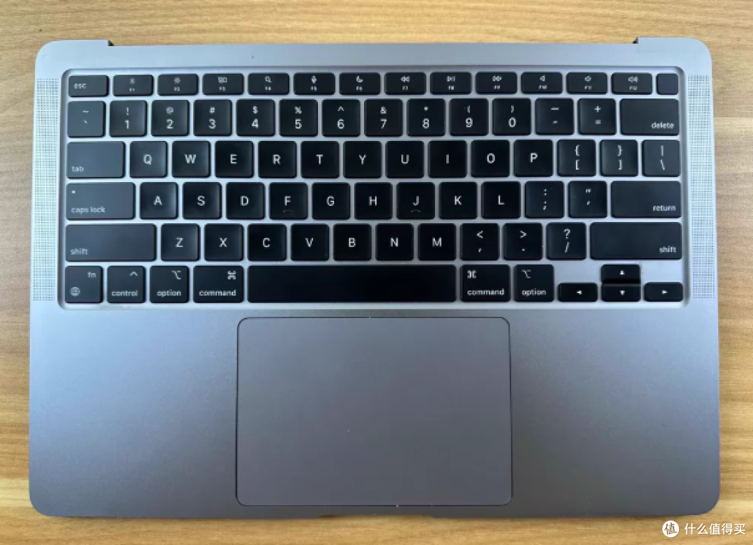 999元MacBook Air M1：千元无头骑士坑还是漏？