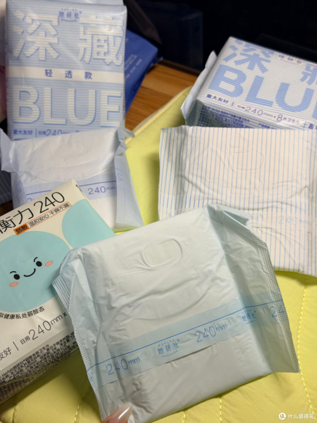 她研社深藏BLUE款产品:量多怕侧漏的日间主力