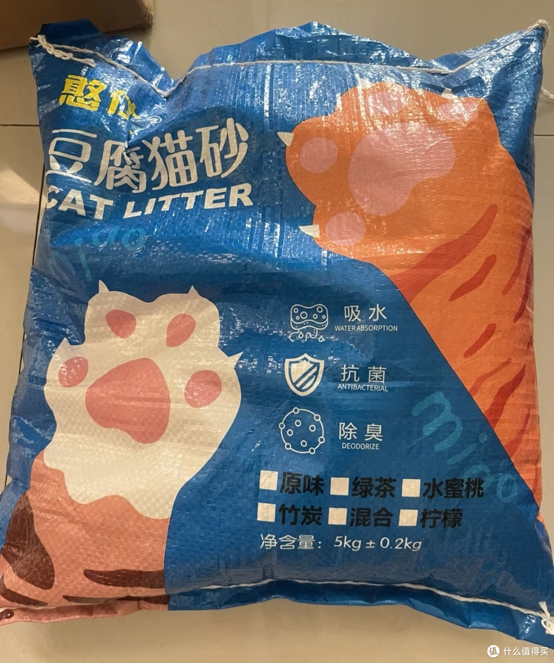 憨仕豆腐猫砂的低尘除臭实测