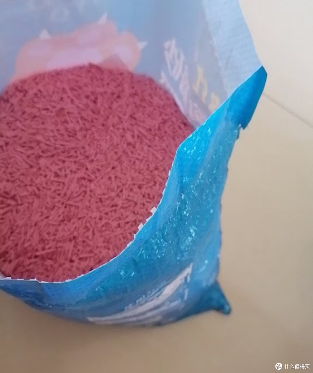 憨仕豆腐猫砂的低尘除臭实测