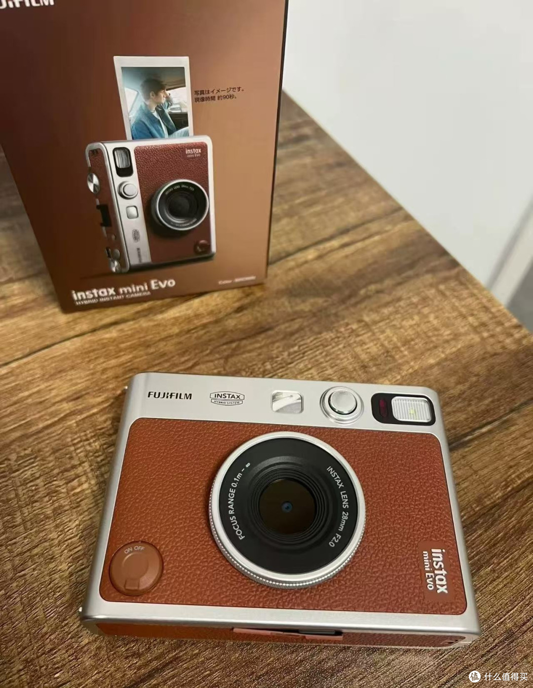 富士mini Evo复古造型,拿在手里像台真胶片机