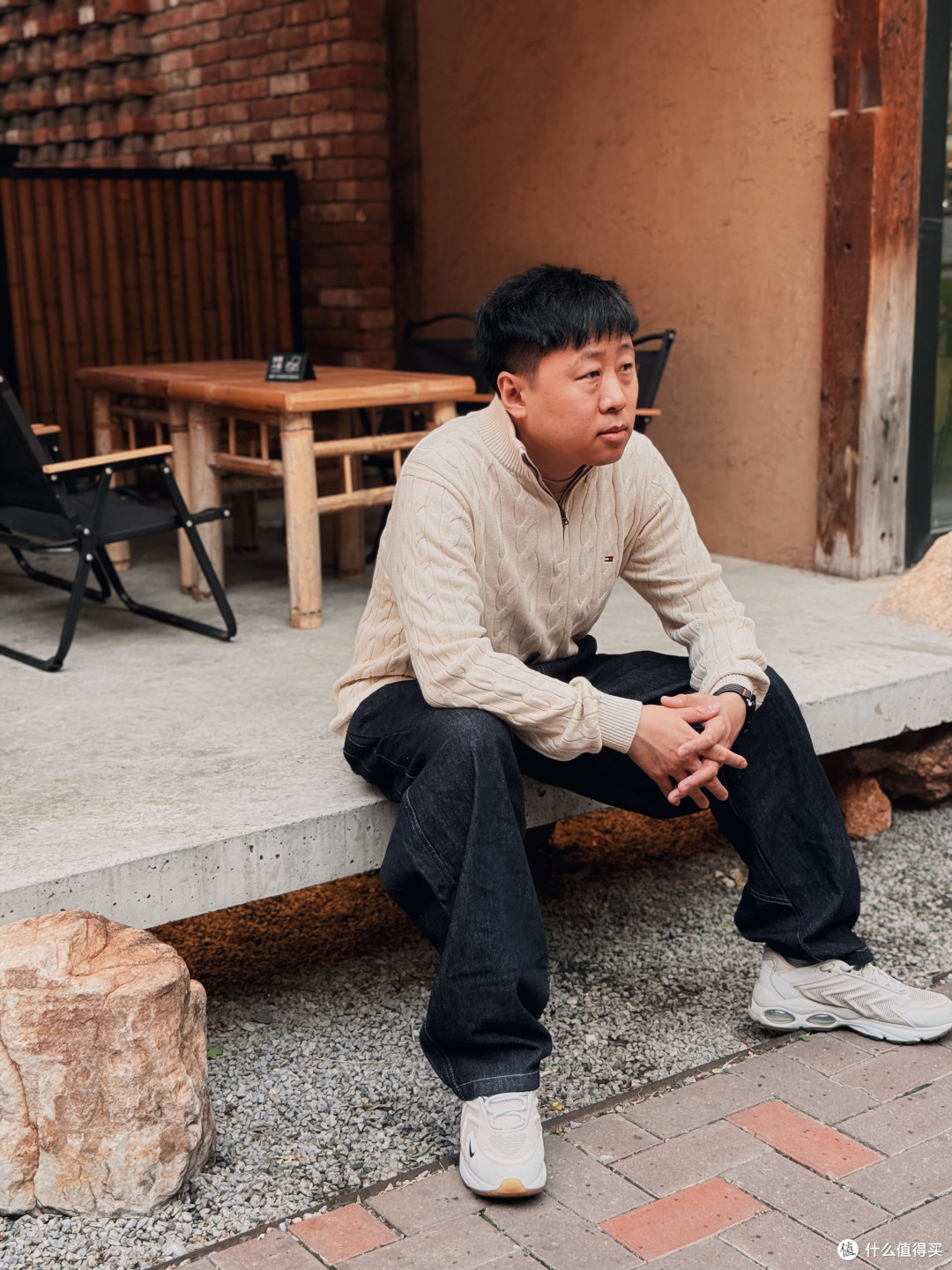 秋季穿搭如何兼顾温度与质感？30+男人的秋冬叠穿思路