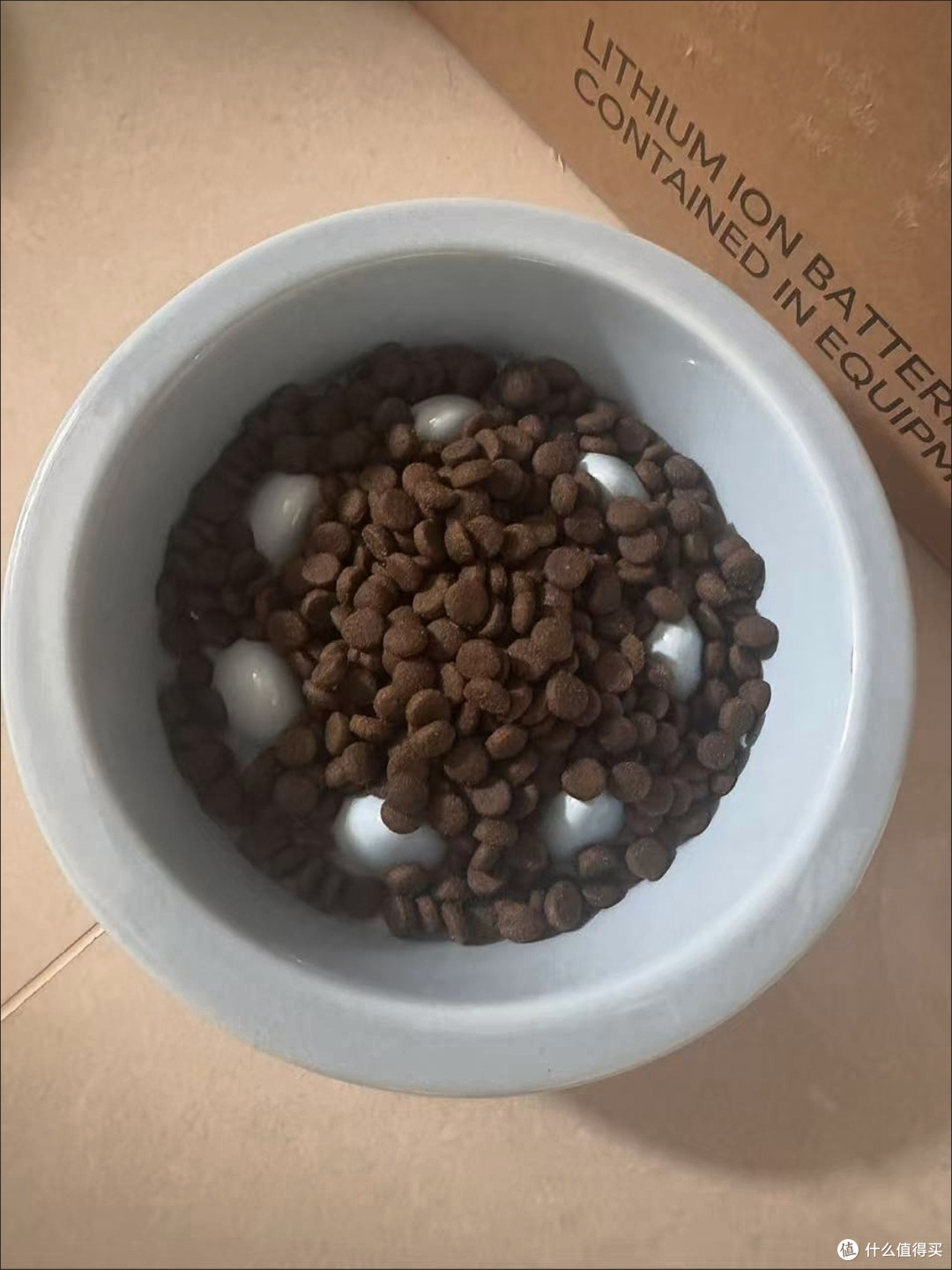 不锈钢慢食碗改善宠物消化