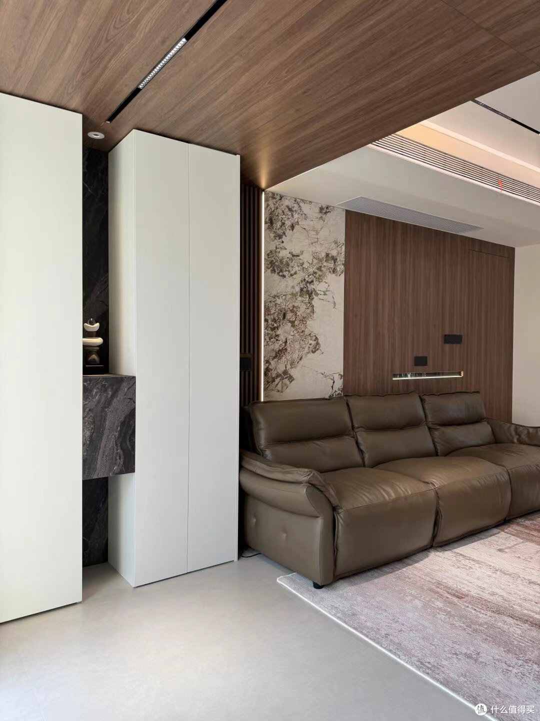 家用餐桌餐椅选购全攻略,兼顾实用与美观的避坑指南