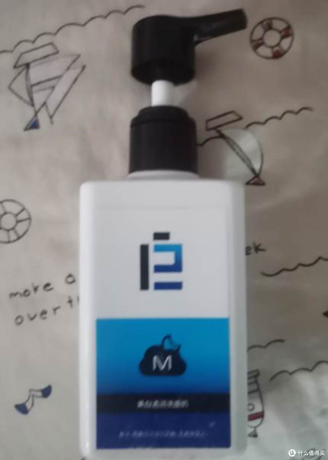 户外通勤暴晒之后！男生挑控油洗面奶避开片面跟风选择