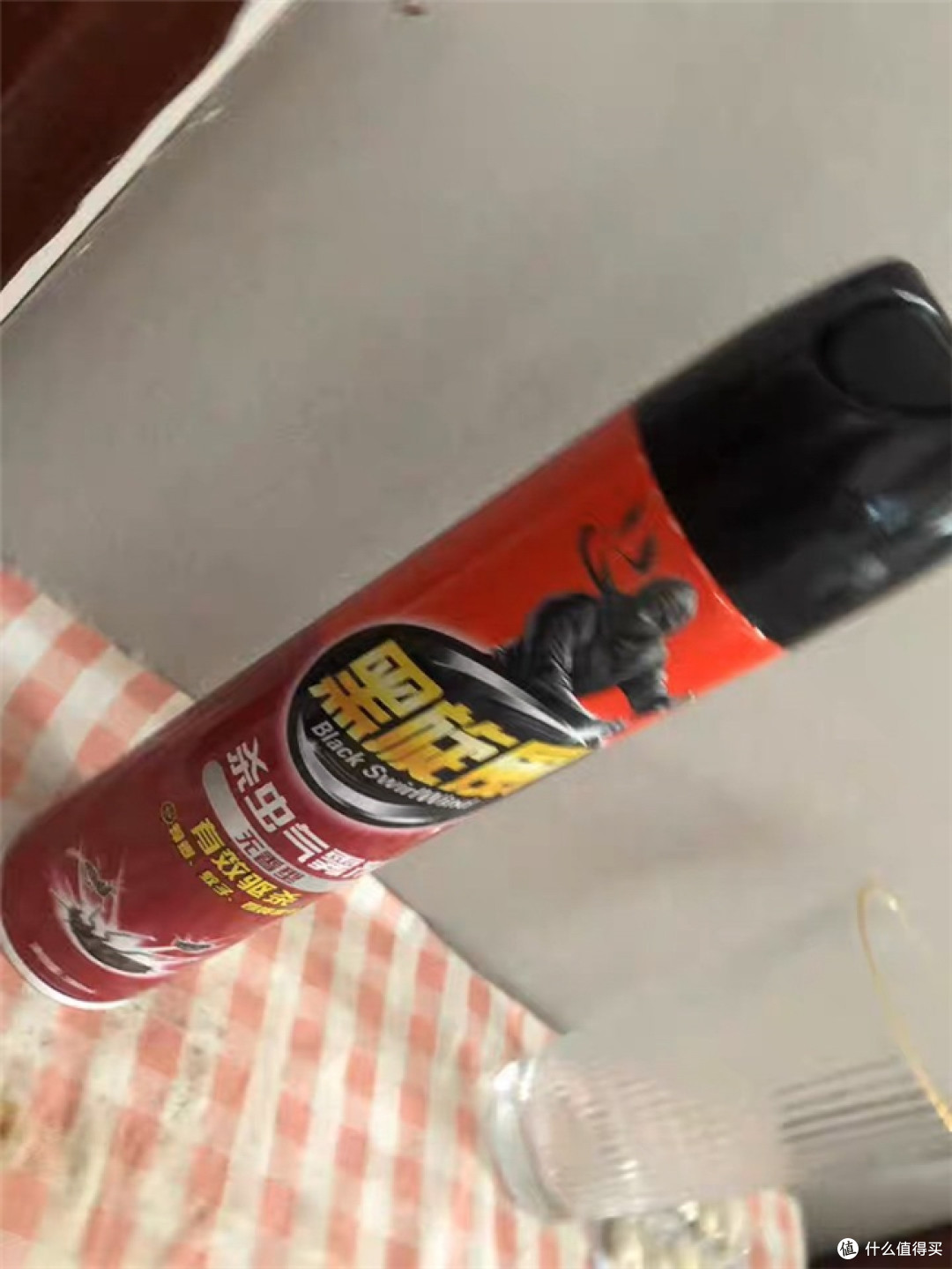 入夏墙角百脚虫乱爬太糟心?用对药才能断了根这几款灭虫药更靠谱