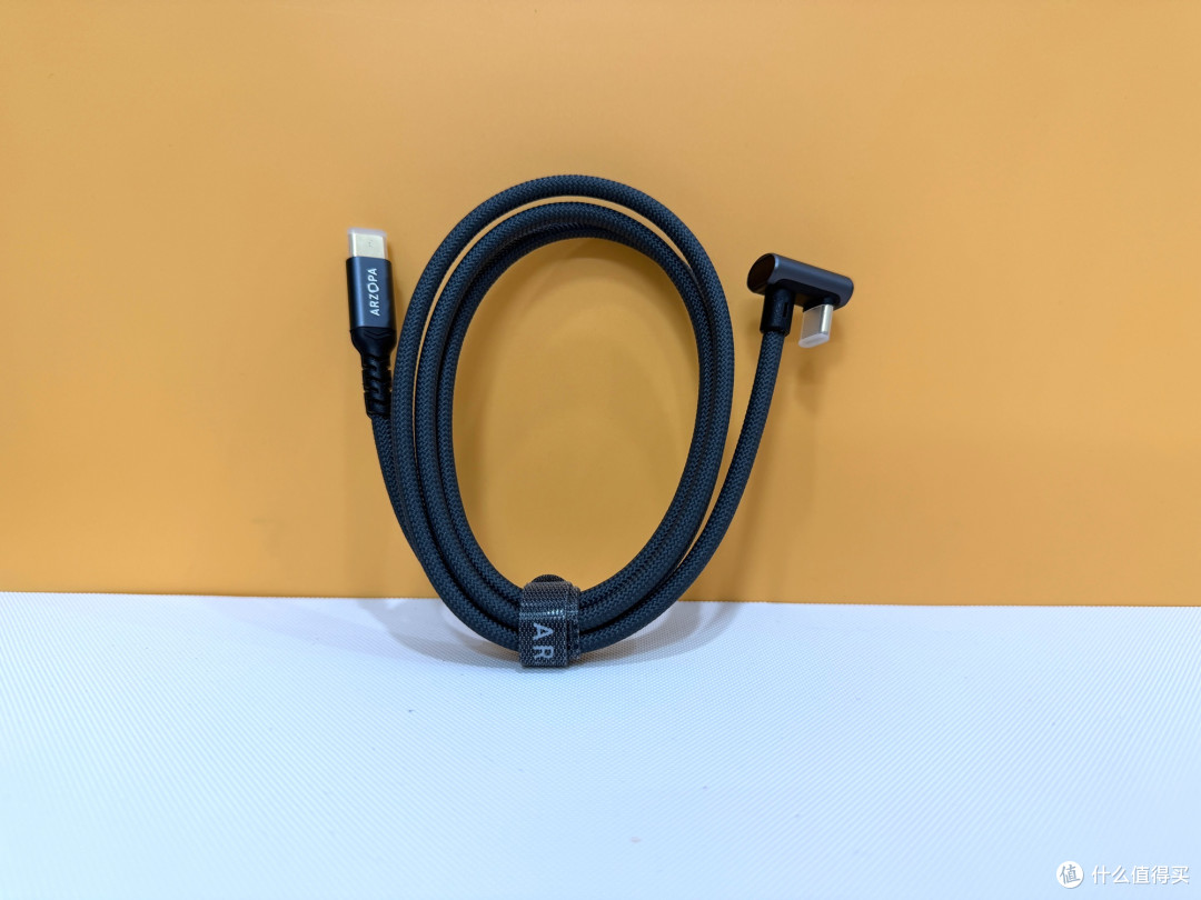 阿卓帕 Z3FC 便携屏,2.5K+180Hz 高刷,办公娱乐双屏扩展超省心