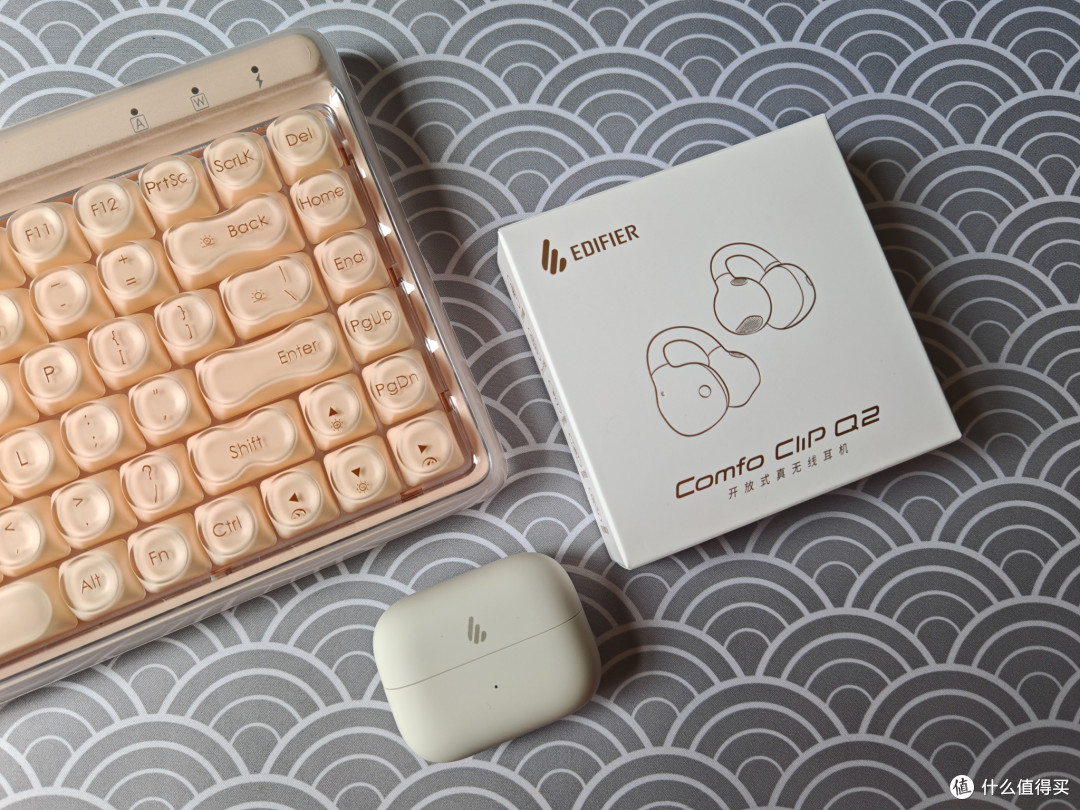 旗舰芯片新选手!漫步者 Comfo Clip Q2实测,通勤运动全能选手
