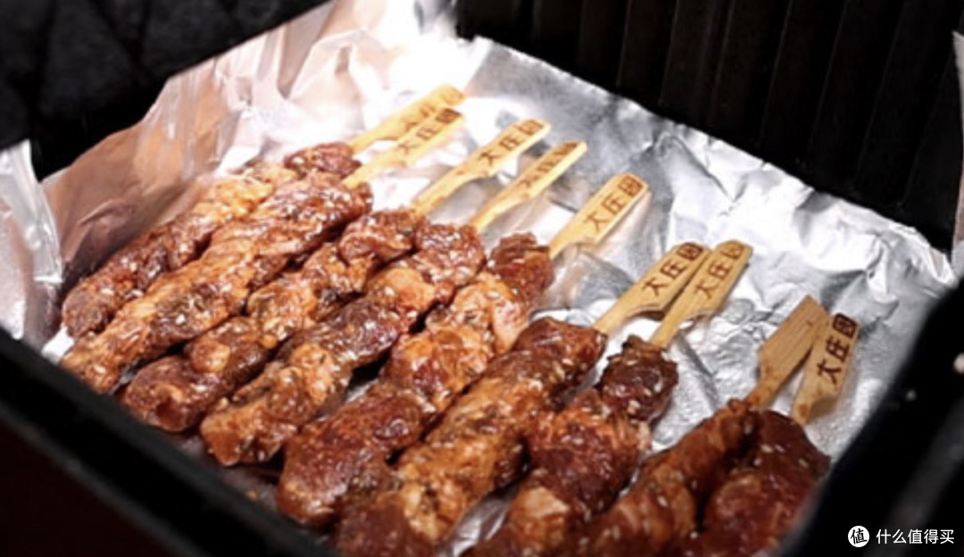 反复囤货的夜宵美食,夜晚氛围感拉满